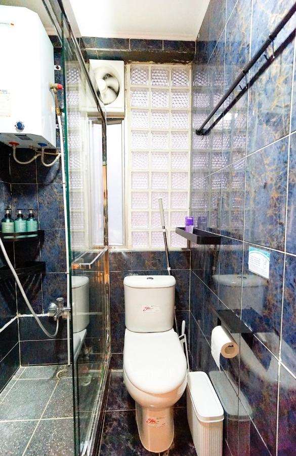 Shared Room At Lockhart Road 414 Hong Kong Bagian luar foto